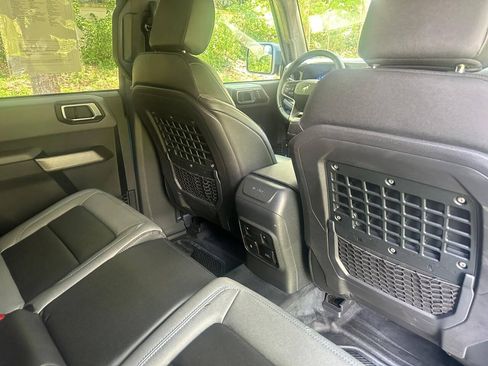 Used 2022 Ford Bronco Black Diamond AWD/4WD image 11