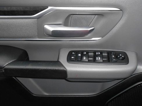 Certified 2019 RAM 1500 Big Horn AWD/4WD image 16