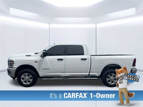 Used 2025 RAM 2500 Big Horn AWD/4WD image 3