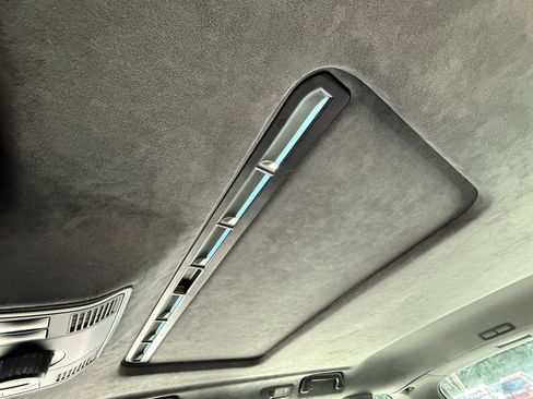 Used 2009 Porsche Cayenne GTS image 29