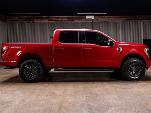 Used 2021 Ford F150 XLT w/ Equipment Group 302A High AWD/4WD image 10