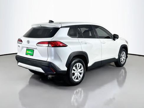 Used 2023 Toyota Corolla Cross L FWD image 10