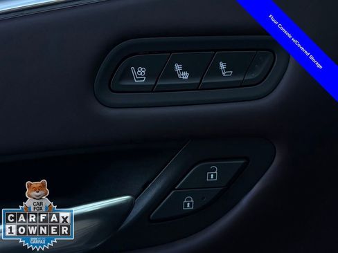 Used 2022 Cadillac Escalade ESV Sport Platinum image 29