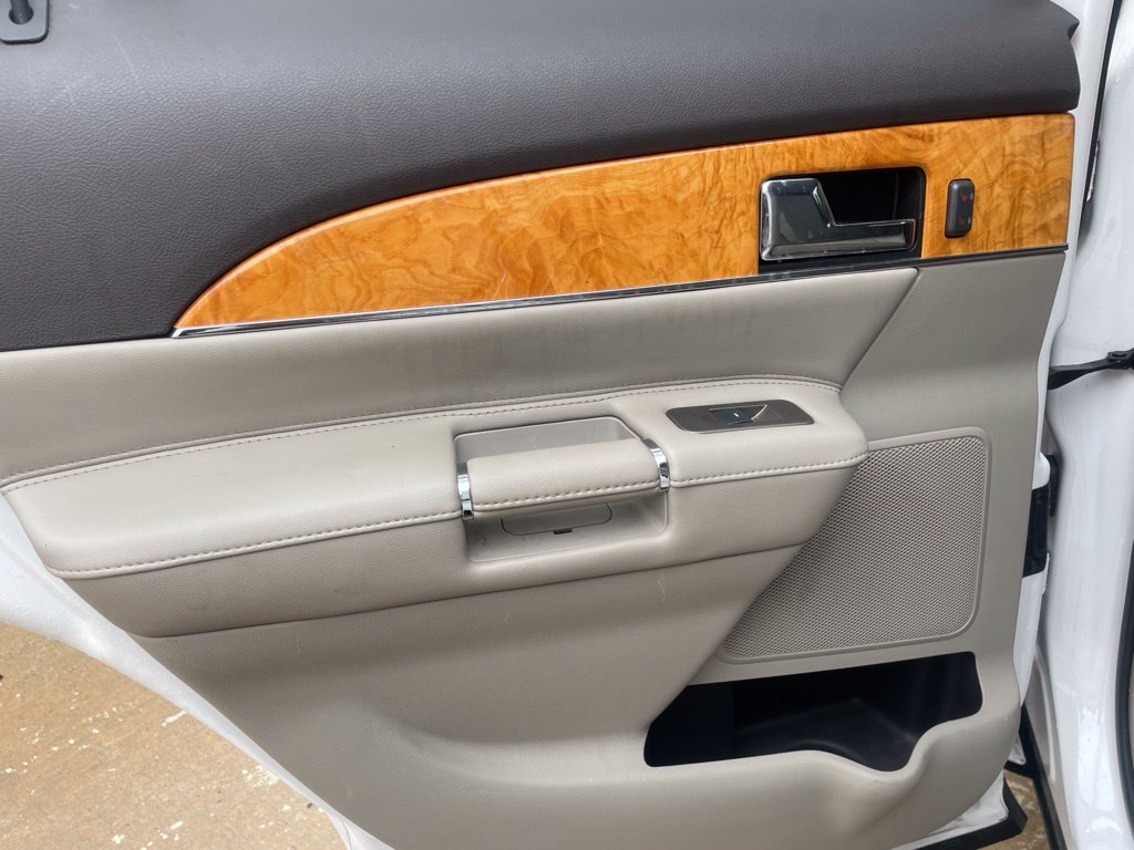 Used 2015 Lincoln MKX FWD w/ Equipment Group 102A image 21
