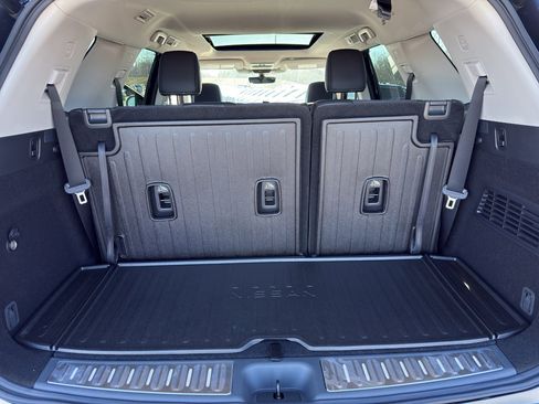New 2026 Nissan Pathfinder Platinum AWD/4WD image 37