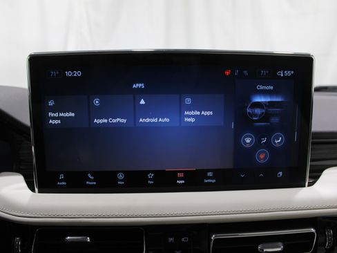 Certified 2021 Lincoln Nautilus Black Label image 19