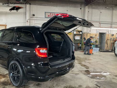 Used 2019 Dodge Durango R/T w/ Technology Group image 28