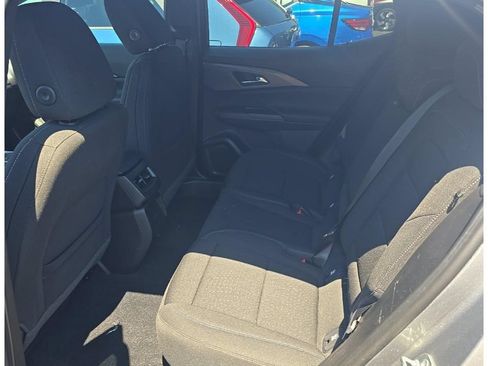 Used 2025 Chevrolet Equinox EV LT FWD image 6