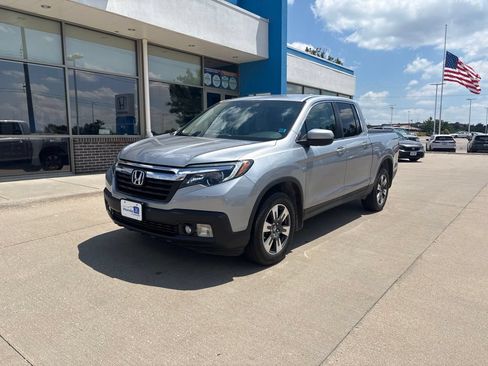 Used 2017 Honda Ridgeline RTL-T image 1