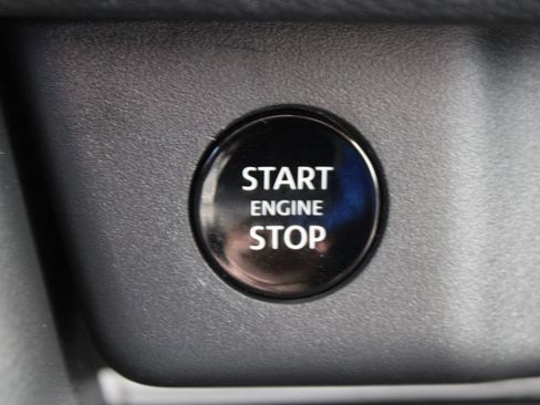 Used 2024 Nissan Rogue SV w/ SV Premium Package FWD image 38