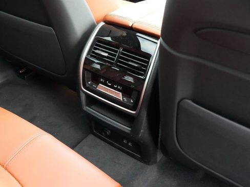 New 2026 BMW X5 M60i image 10