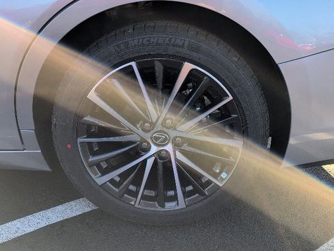 New 2025 Lexus ES 350 350 image 11