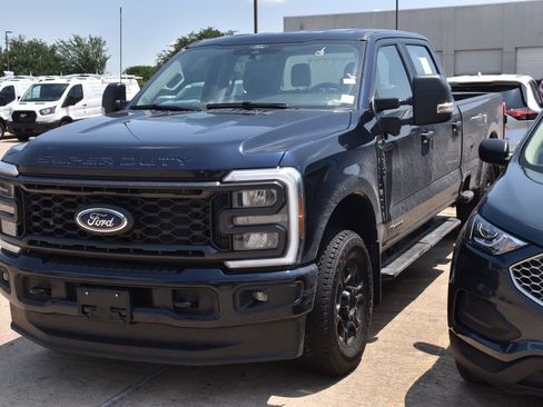 Certified 2025 Ford F350 XL w/ STX Appearance Package AWD/4WD image 2