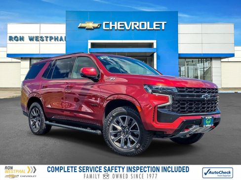 Certified 2023 Chevrolet Tahoe Z71 w/ Luxury Package AWD/4WD image 1