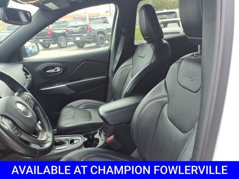 Used 2021 Jeep Cherokee High Altitude AWD/4WD image 13