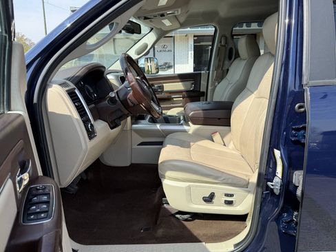 Used 2018 RAM 2500 Laramie w/ Snow Chief Group AWD/4WD image 12