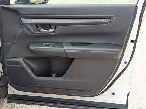 Used 2025 Honda CR-V EX image 25