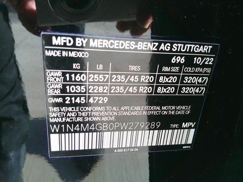 Used 2023 Mercedes-Benz GLB 250 image 35