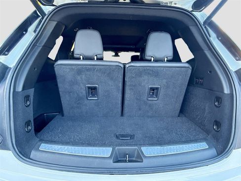 Used 2021 Cadillac XT6 Premium Luxury image 30