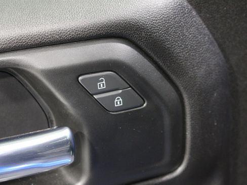 Used 2025 Chevrolet Silverado 1500 Custom AWD/4WD image 8