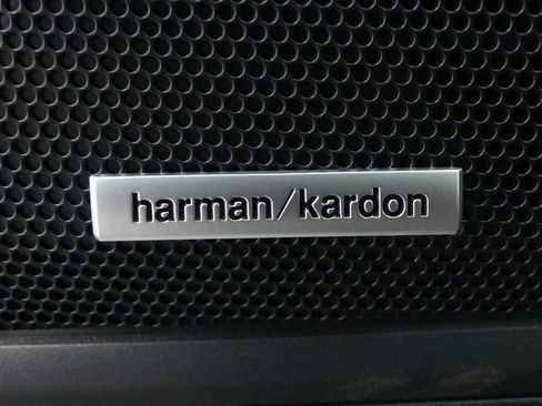 Used 2025 Subaru Outback Limited image 17