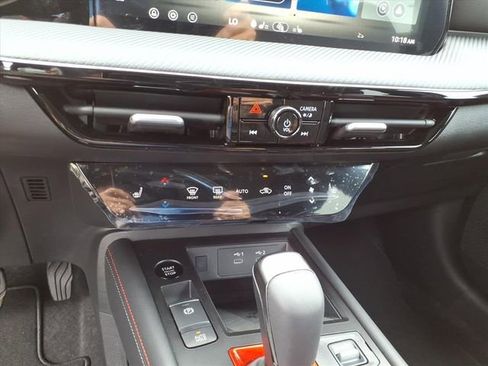 New 2026 Nissan Kicks SR w/ SR Premium Package image 11