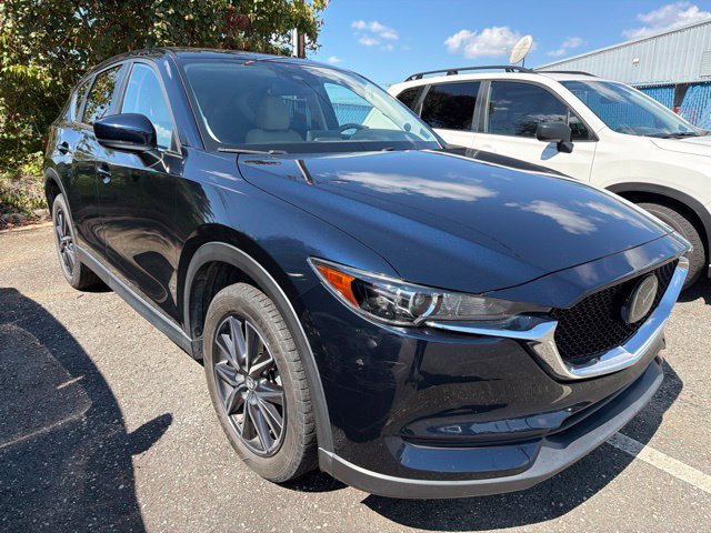 Used 2018 MAZDA CX-5 Touring w/ Preferred Equipment Package FWD image 3