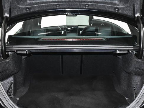 Used 2019 Mercedes-Benz C 300 Sedan image 60