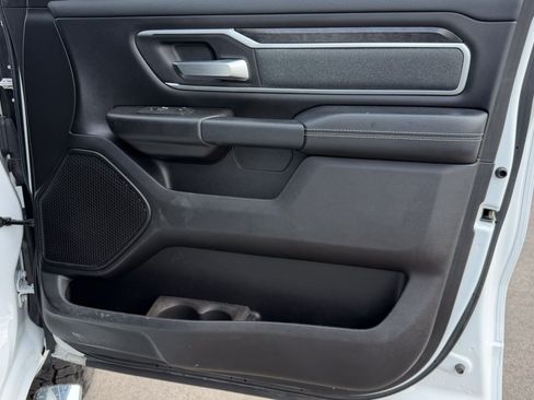 Used 2022 RAM 1500 Lone Star AWD/4WD image 18