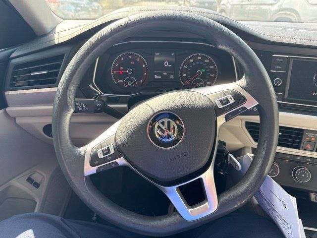 Used 2021 Volkswagen Jetta S FWD image 19
