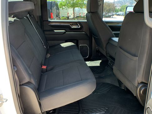 Used 2024 Chevrolet Silverado 2500 LT AWD/4WD image 26