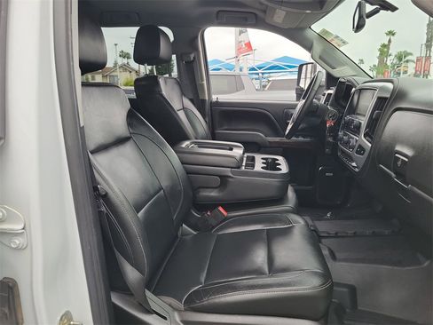 Used 2018 GMC Sierra 2500 SLT w/ Duramax Plus Package image 26