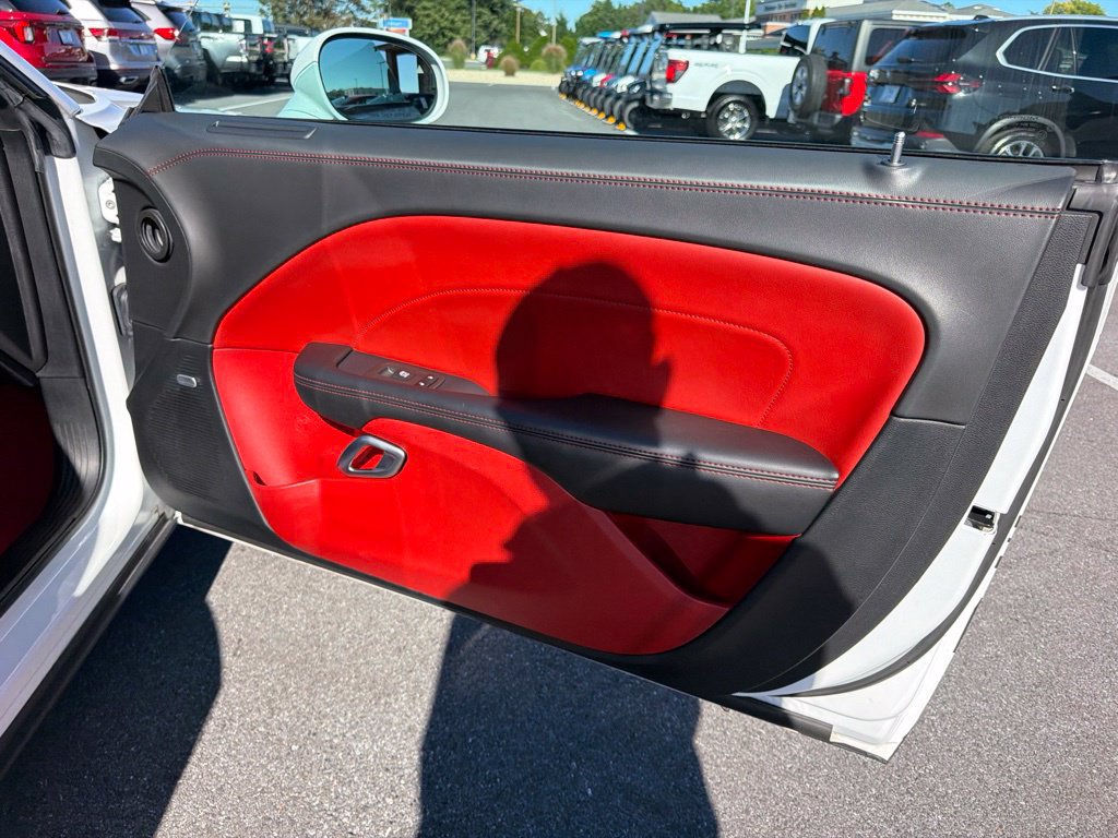 Used 2022 Dodge Challenger R/T Scat Pack w/ Shaker Package RWD image 14