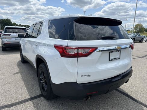 Used 2019 Chevrolet Traverse LS FWD image 5