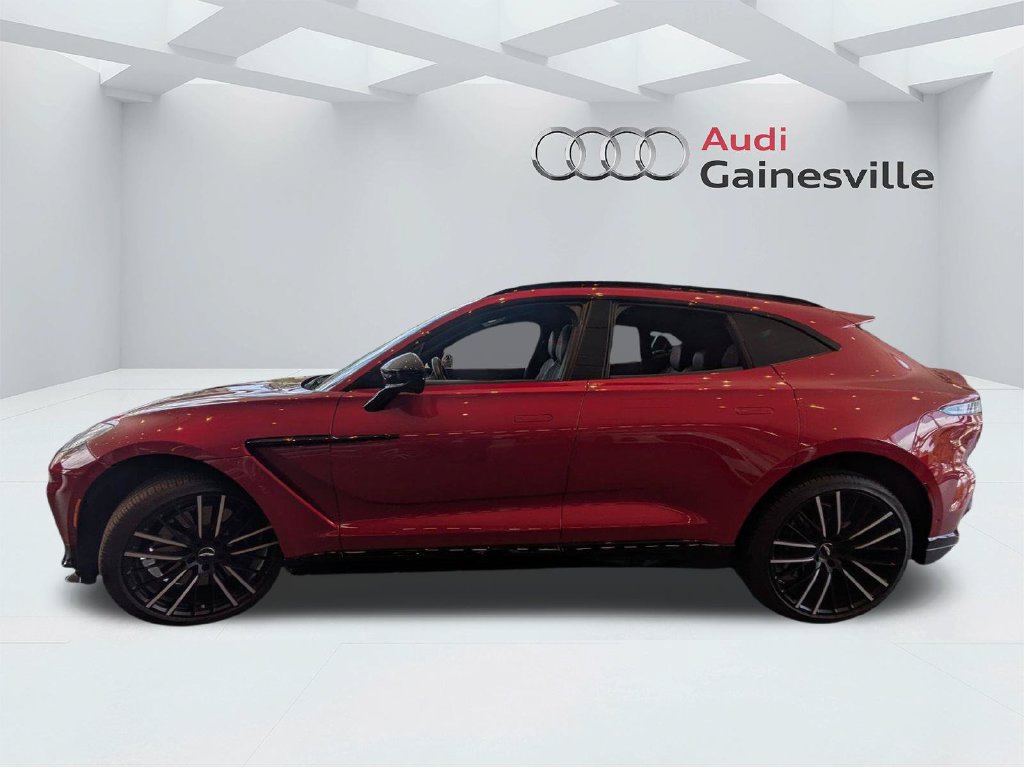 Used 2024 Aston Martin DBX 707 AWD/4WD image 8