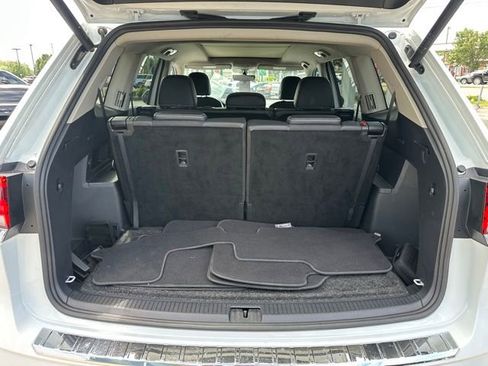Certified 2023 Volkswagen Atlas SE w/ Panoramic Sunroof Package AWD/4WD image 22