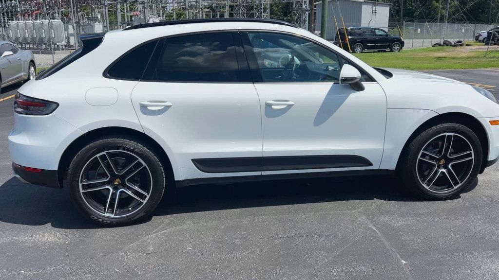 Used 2020 Porsche Macan AWD/4WD image 9