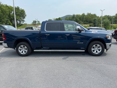 Used 2022 RAM 1500 Laramie AWD/4WD image 5