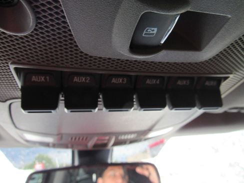 Used 2019 Ford F350 Lariat w/ Lariat Ultimate Package AWD/4WD image 18