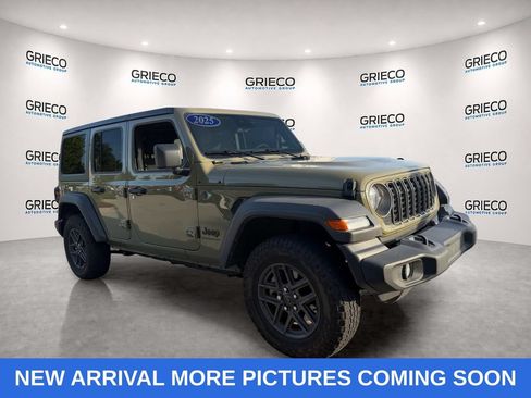 Used 2025 Jeep Wrangler Unlimited Sport AWD/4WD image 1