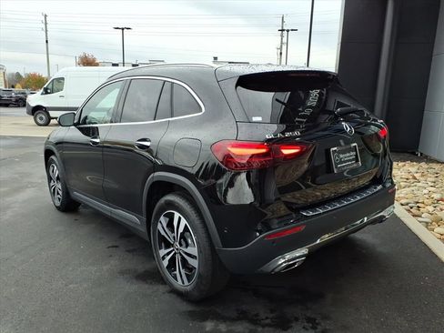 Used 2026 Mercedes-Benz GLA 250 4MATIC image 4
