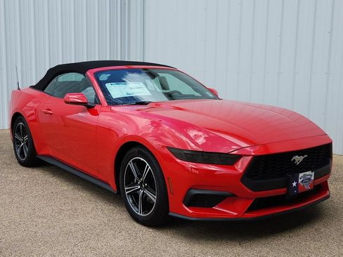 New 2025 Ford Mustang Convertible RWD image 1