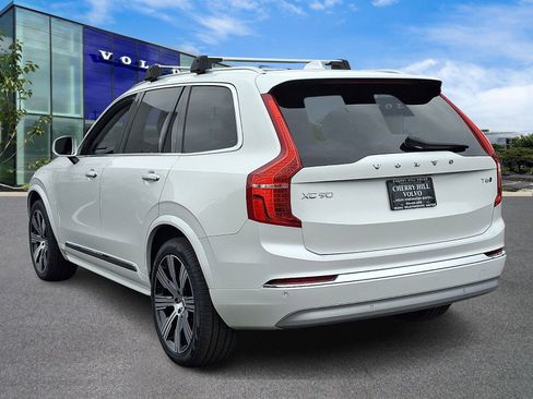 Certified 2022 Volvo XC90 T6 Inscription w/ Climate Package image 4