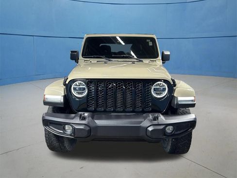 Used 2022 Jeep Gladiator Sport AWD/4WD image 4