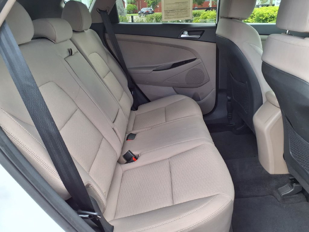 Used 2021 Hyundai Tucson Value w/ Cargo Package FWD image 17
