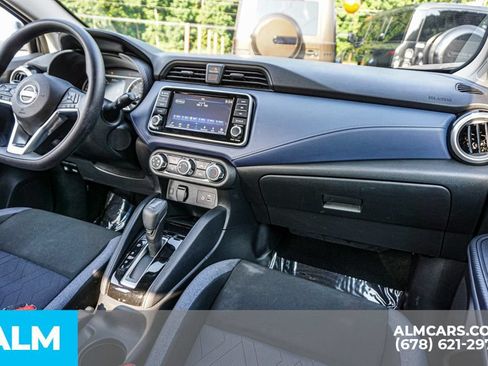 Used 2024 Nissan Versa SV FWD image 23