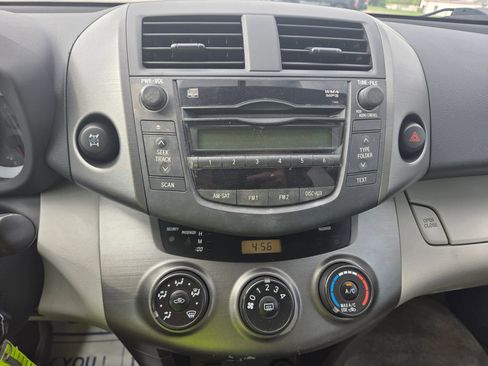 Used 2011 Toyota RAV4 4WD w/ Base L4 Extra Value Pkg image 26