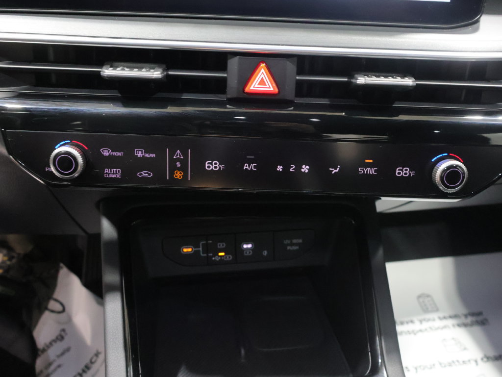 Used 2025 Kia K5 GT w/ GT1 Package FWD image 25