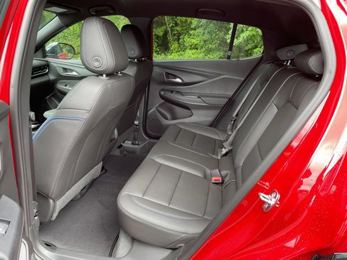 New 2026 Buick Envista Sport Touring w/ Convenience I Package FWD image 31