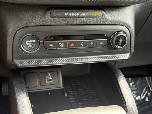 Used 2025 Ford Bronco Sport Outer Banks w/ Outer Banks Tech Package+ AWD/4WD image 17